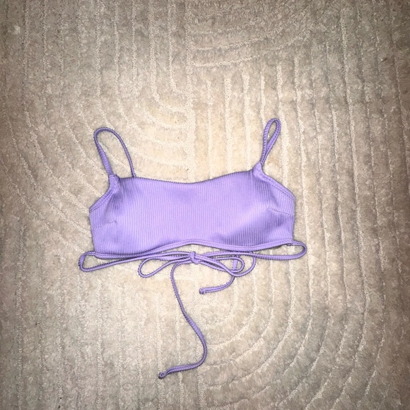 Hollister Scoop Bikini Top - Picture 1 of 2